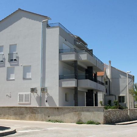 Apartmani Sara 2 Betina (Sibenik-Knin) Exterior foto