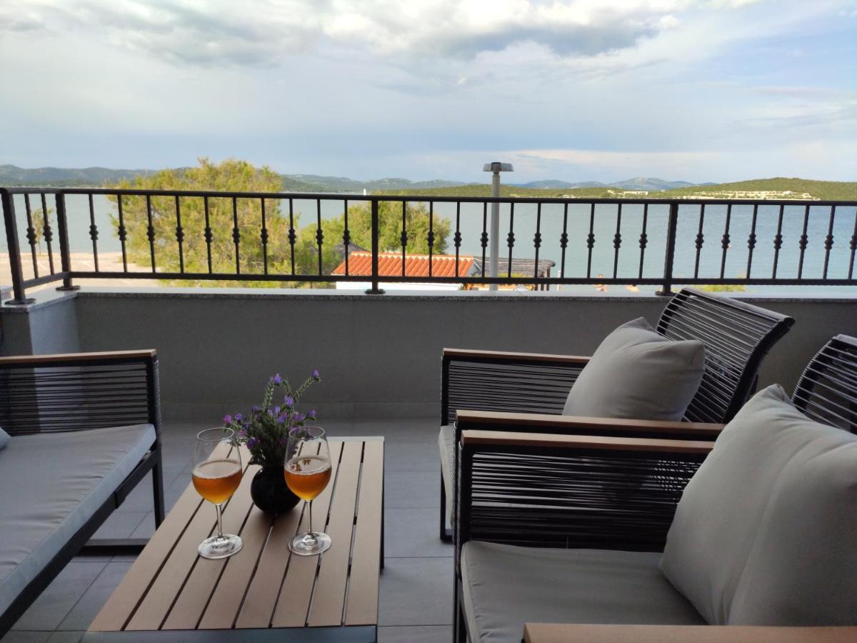 Apartmani Sara 2 Betina (Sibenik-Knin) Exterior foto