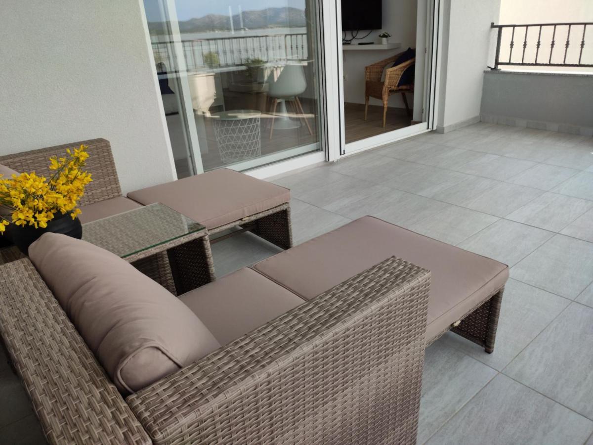 Apartmani Sara 2 Betina (Sibenik-Knin) Exterior foto