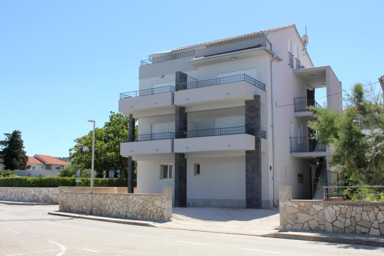 Apartmani Sara 2 Betina (Sibenik-Knin) Exterior foto